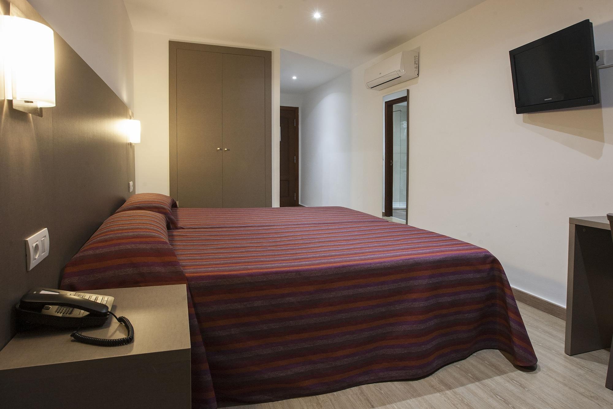 Hotel Montesol เบนิดอร์ม ภายนอก รูปภาพ