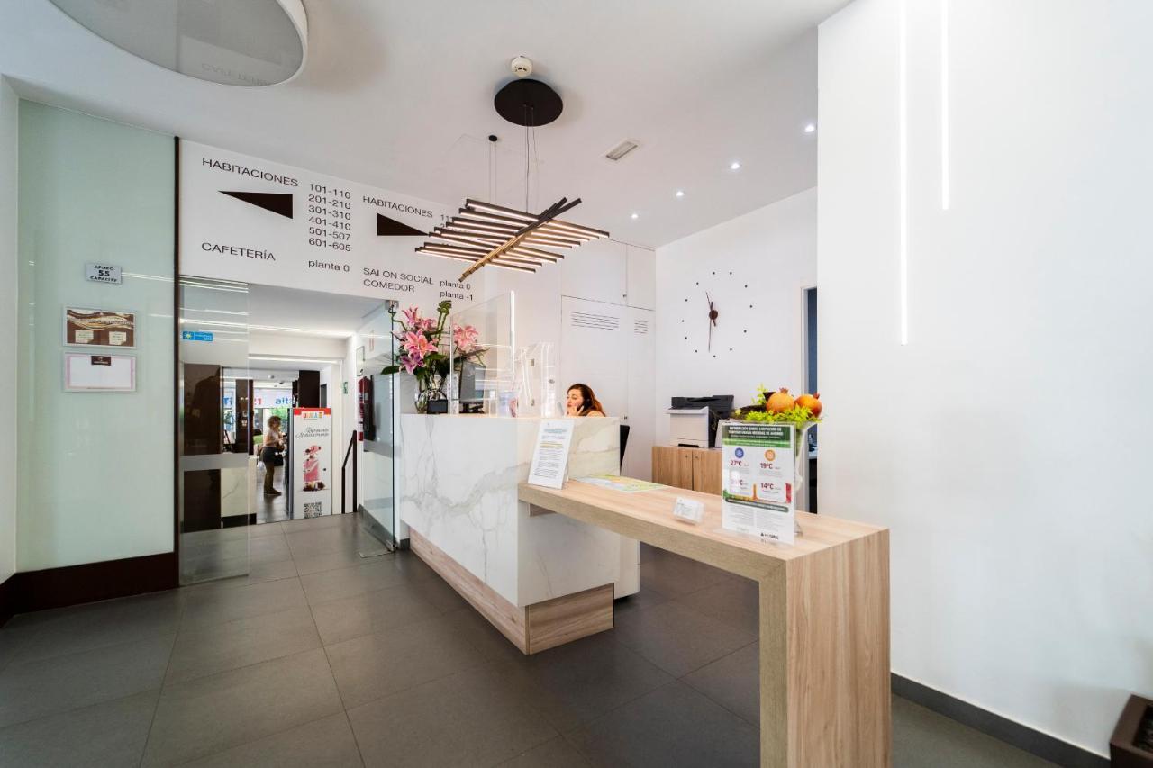 Hotel Montesol เบนิดอร์ม ภายนอก รูปภาพ
