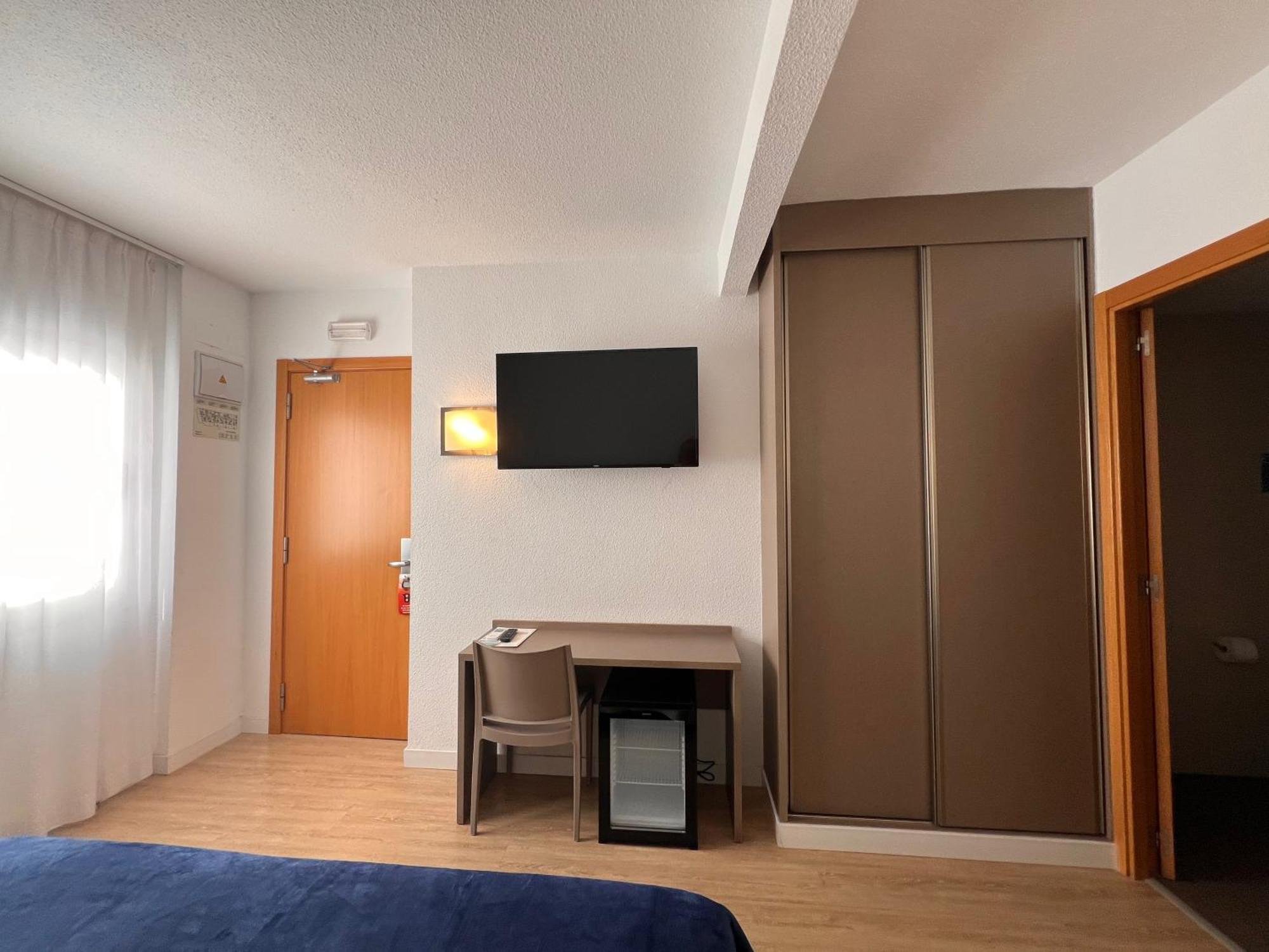 Hotel Montesol เบนิดอร์ม ภายนอก รูปภาพ
