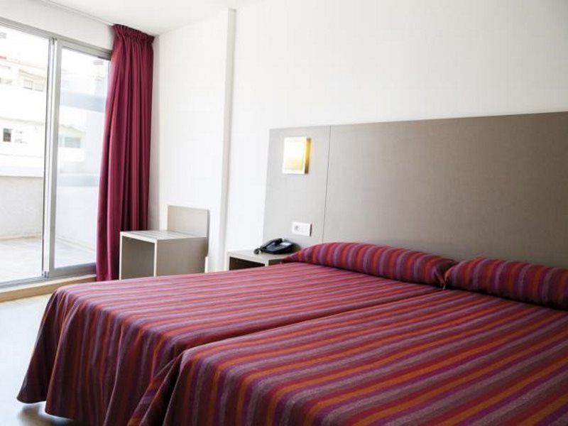 Hotel Montesol เบนิดอร์ม ภายนอก รูปภาพ